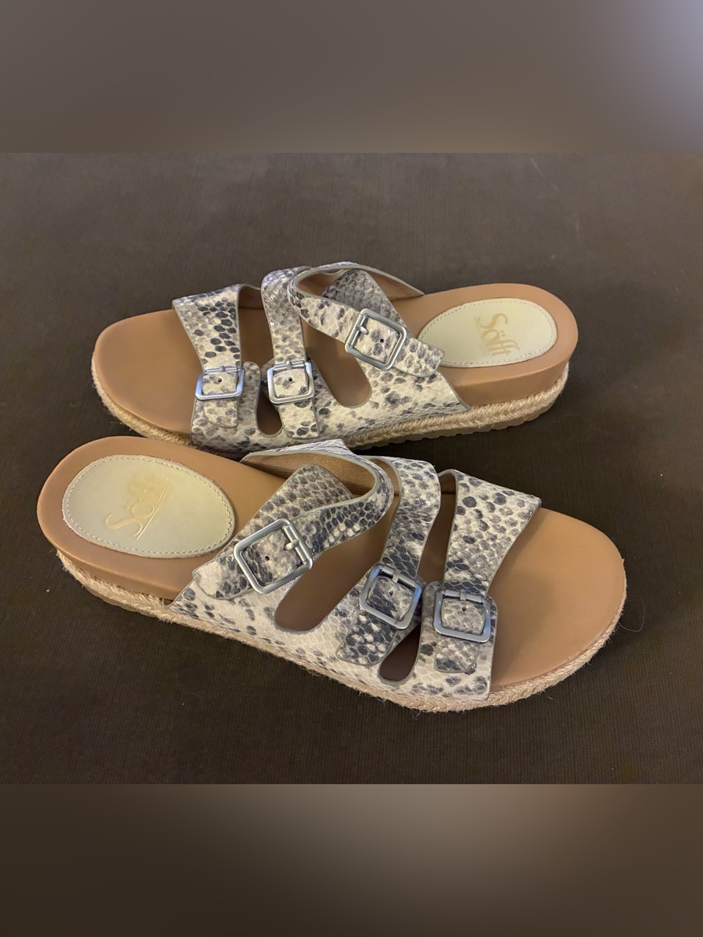 Sofft "Breeze" Triple Buckle Strap Snakeskin Leather Slide Sandals Comfort 7M